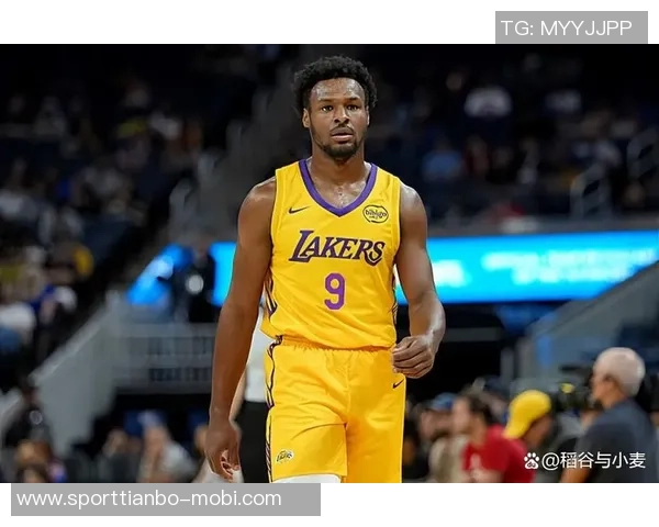 夸梅认为布朗尼仅适合夏季联赛湖人应专注培养实用球员 夸梅认为布朗尼仅适合夏季联赛湖人应专注培养实用球员