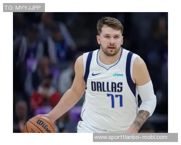 东契奇与斯玛特缺席季前赛球迷期待何时再见明星球员 东契奇与斯玛特缺席季前赛球迷期待何时再见明星球员