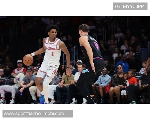 乌度卡点评阿门与申京掩护不足未能有效帮助KD创造投篮空间 乌度卡点评阿门与申京掩护不足未能有效帮助KD创造投篮空间